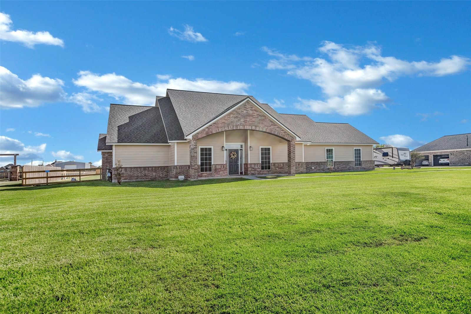 Real estate property located at 5002 Majestic, Chambers, Eagle Heights Sub, Baytown, TX, US