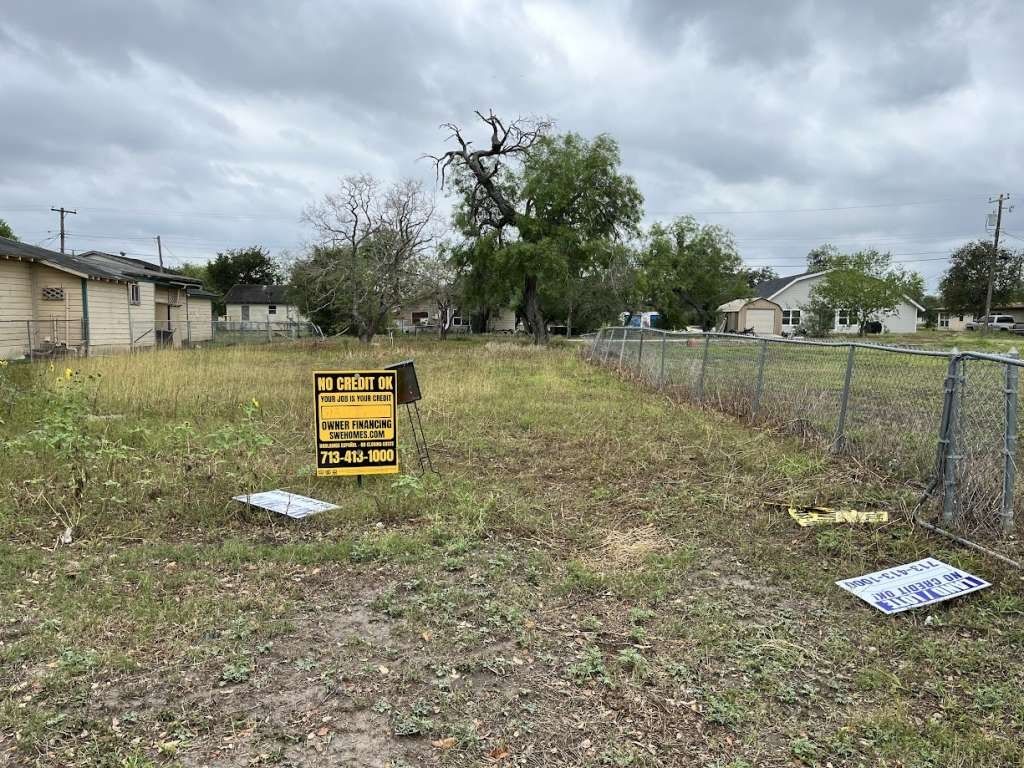 Real estate property located at 513 Johnston, Kleberg, 2nd, Kingsville, TX, US