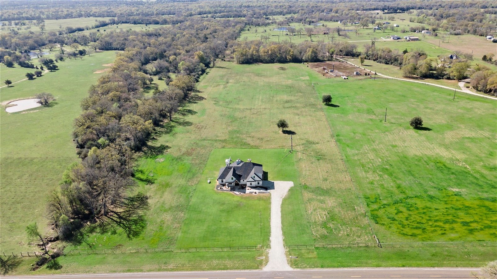 Real estate property located at 6777 A Fm 1372, Madison, North Zulch, TX, US