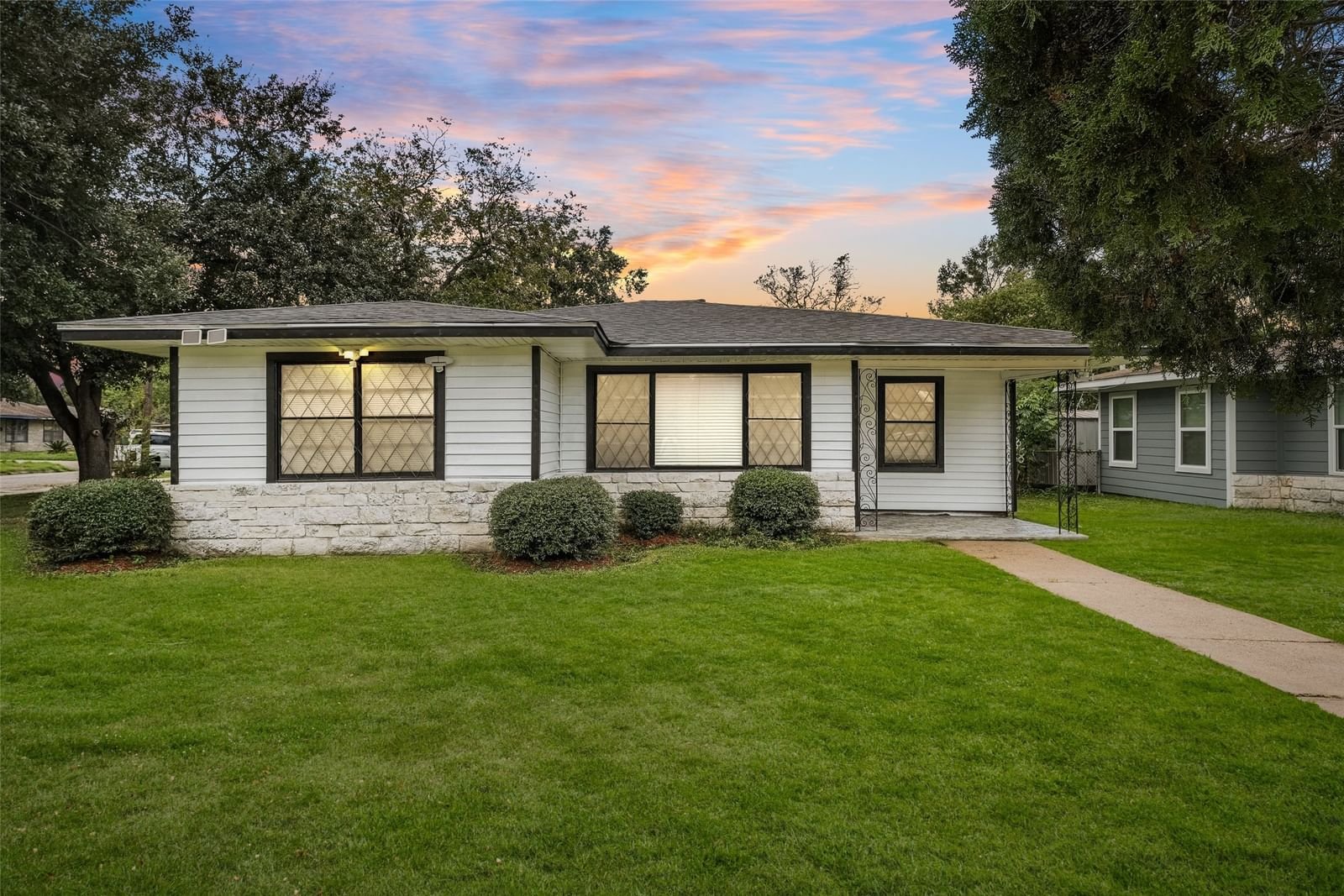 Real estate property located at 912 Coleman, Harris, Revelon Terrace, Pasadena, TX, US