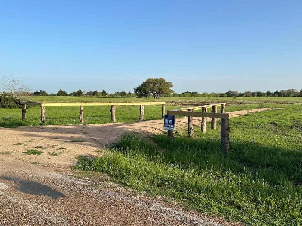 Real estate property located at TBD - Lot 2 County Road 222, Lavaca, None, Schulenburg, TX, US