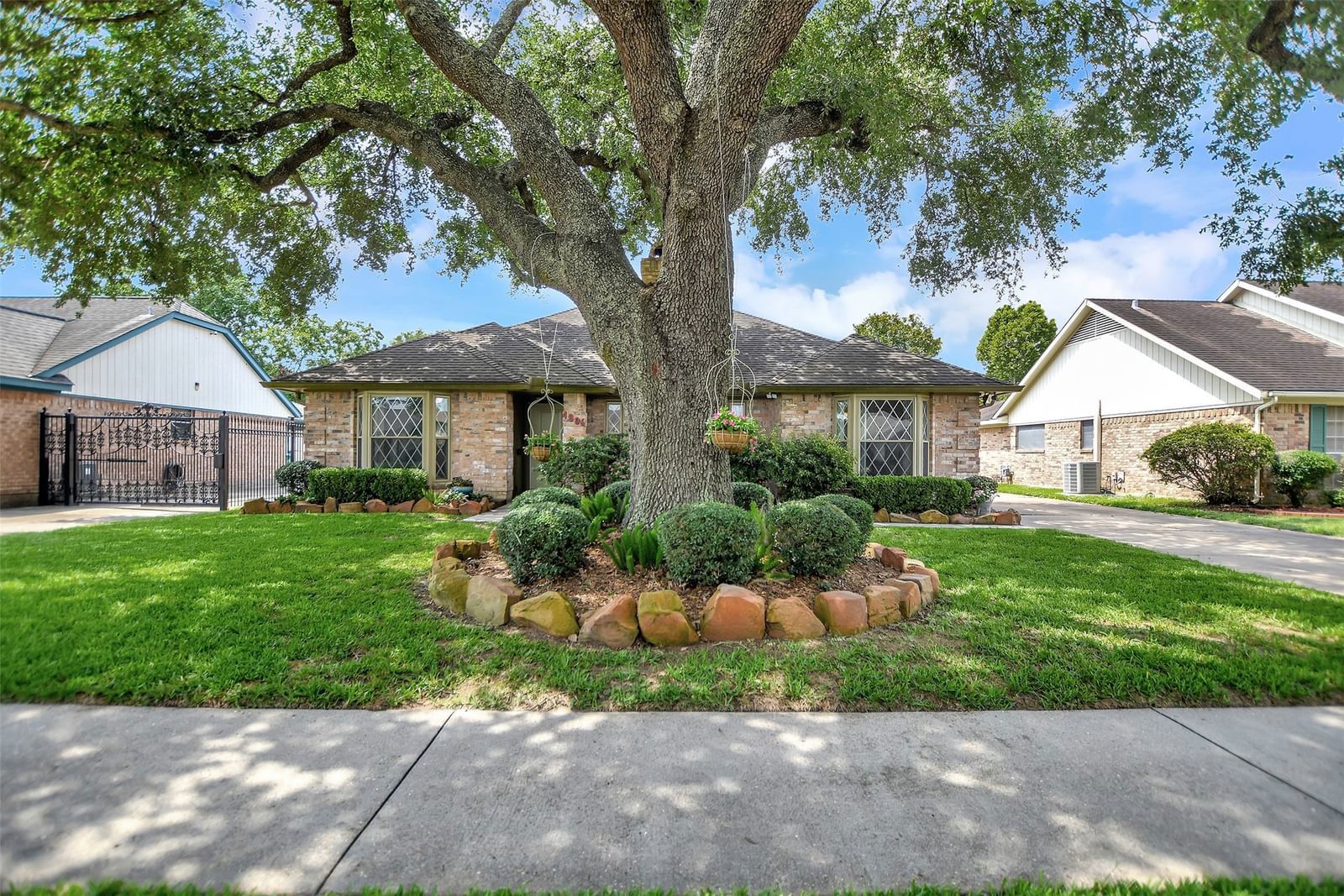 Real estate property located at 4806 Rainwater, Harris, Parkgate North, Pasadena, TX, US