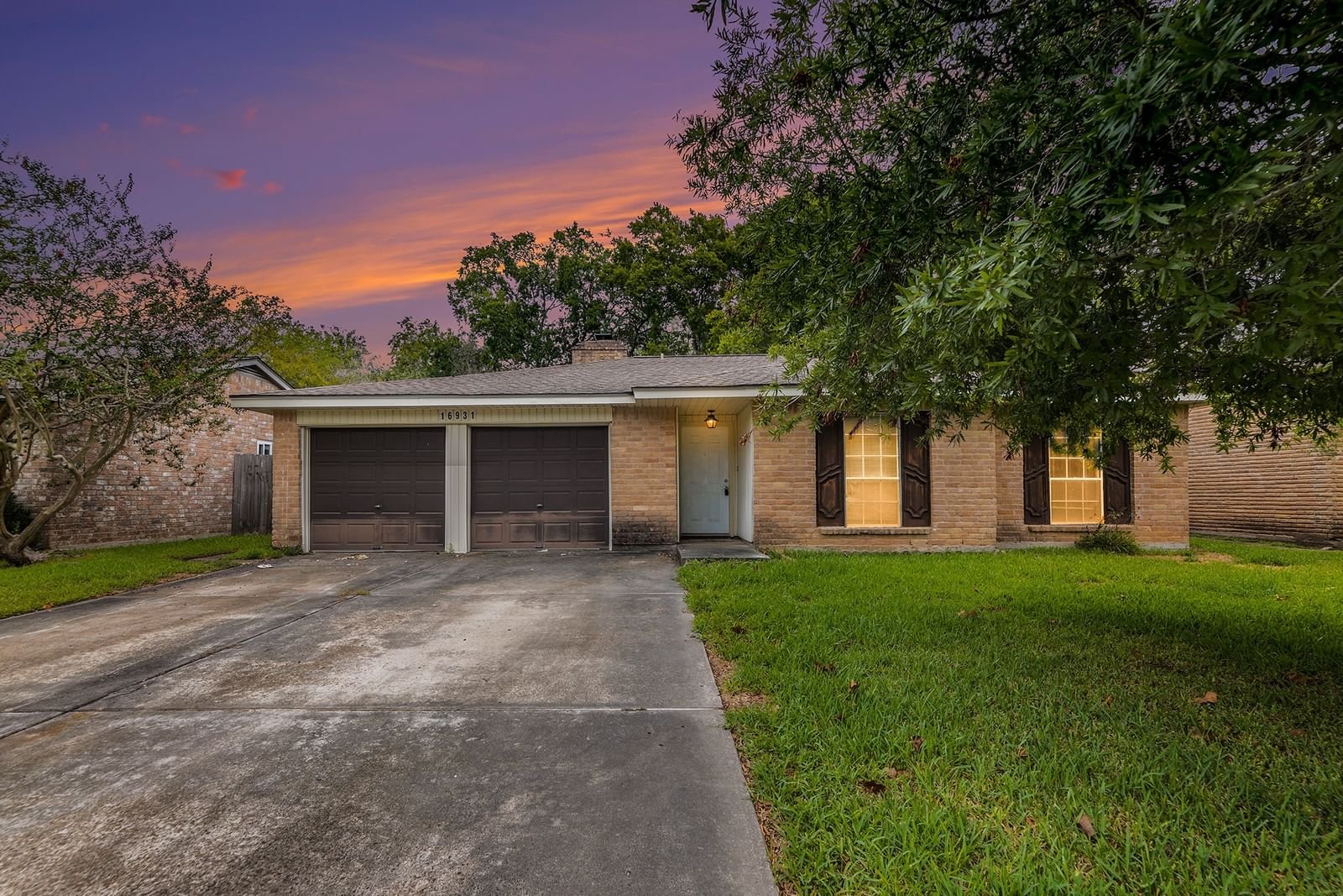 Real estate property located at 16931 Forest Bend, Harris, Forest Bend Sec 01, Friendswood, TX, US
