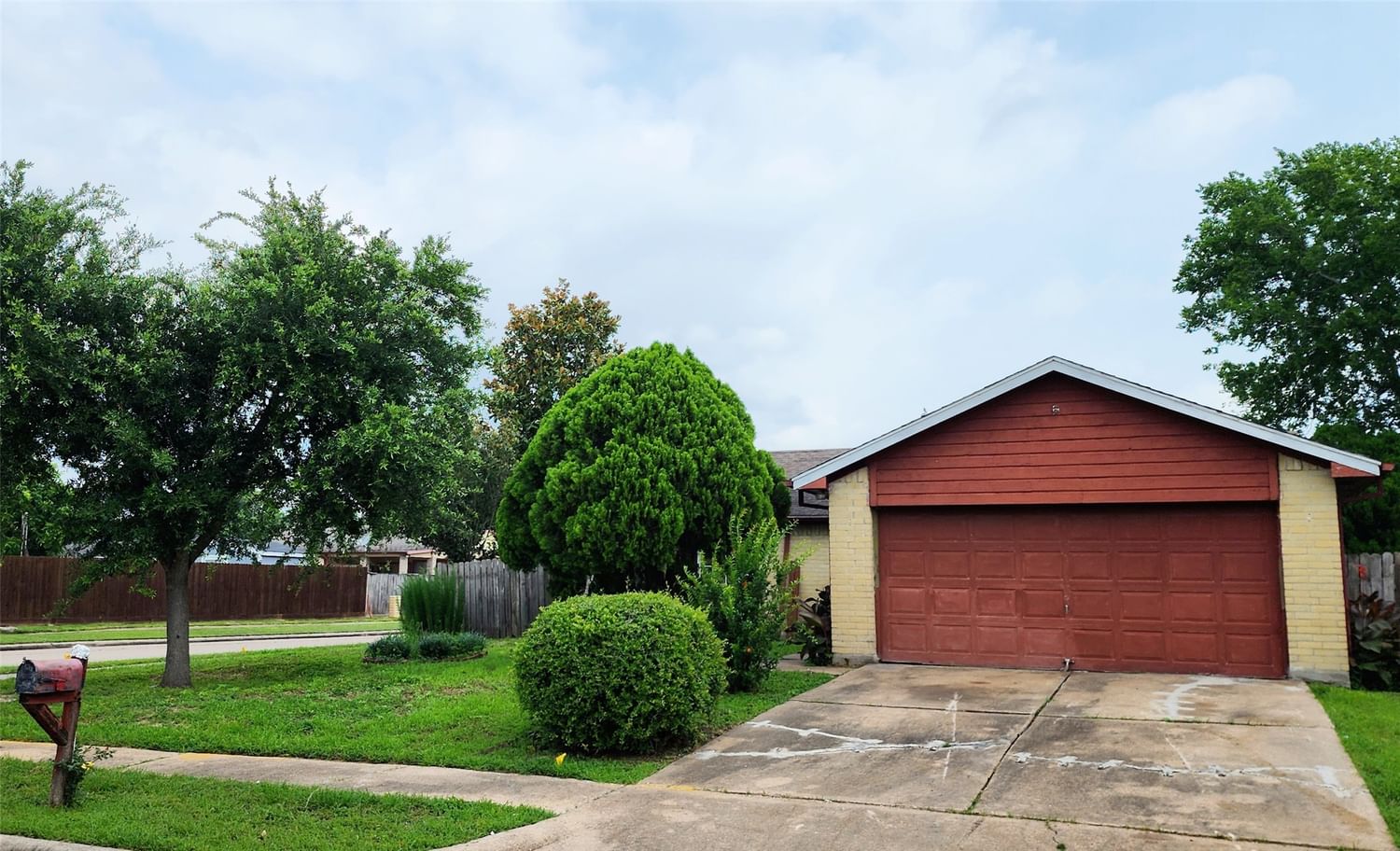 Real estate property located at 16622 Sinaloa, Fort Bend, Mission West Sec 1, Houston, TX, US