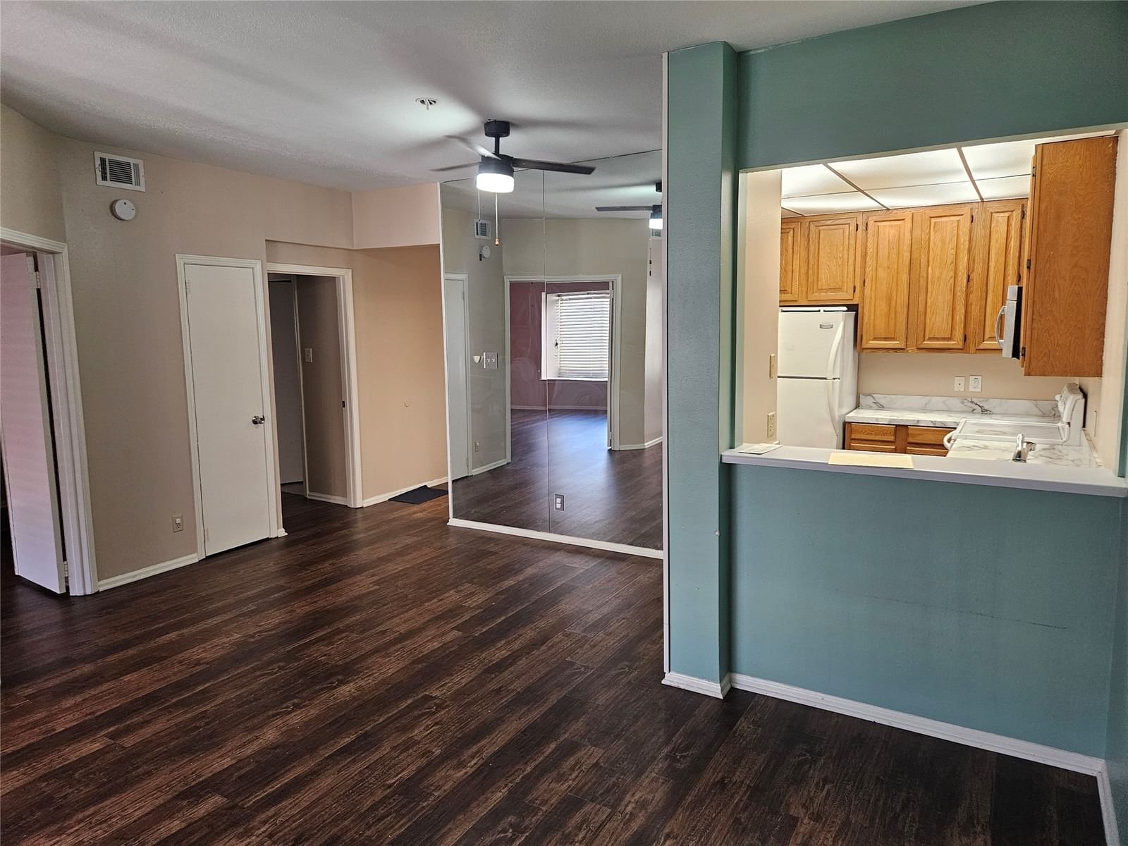 Real estate property located at 2211 Braeswood #23A, Harris, Braeswood Condo, Houston, TX, US