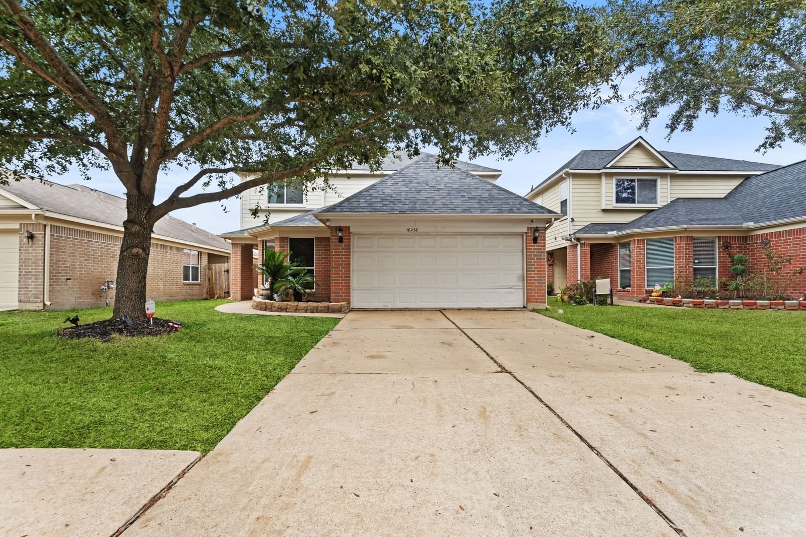 Real estate property located at 18238 River Sage, Harris, Windsong Place, Houston, TX, US
