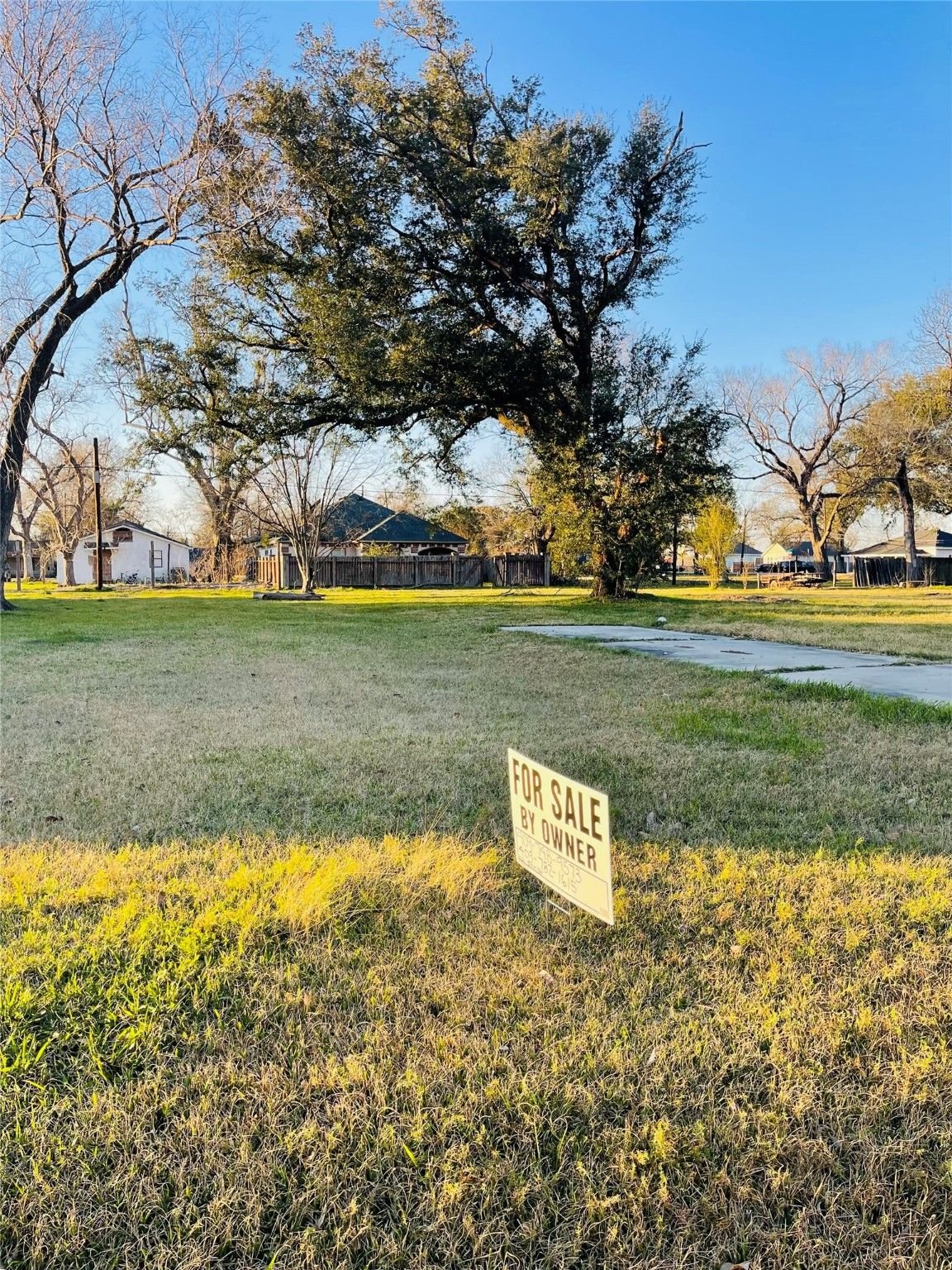 Real estate property located at 113 Cypress, Jefferson, Port Neches, Port Neches, TX, US
