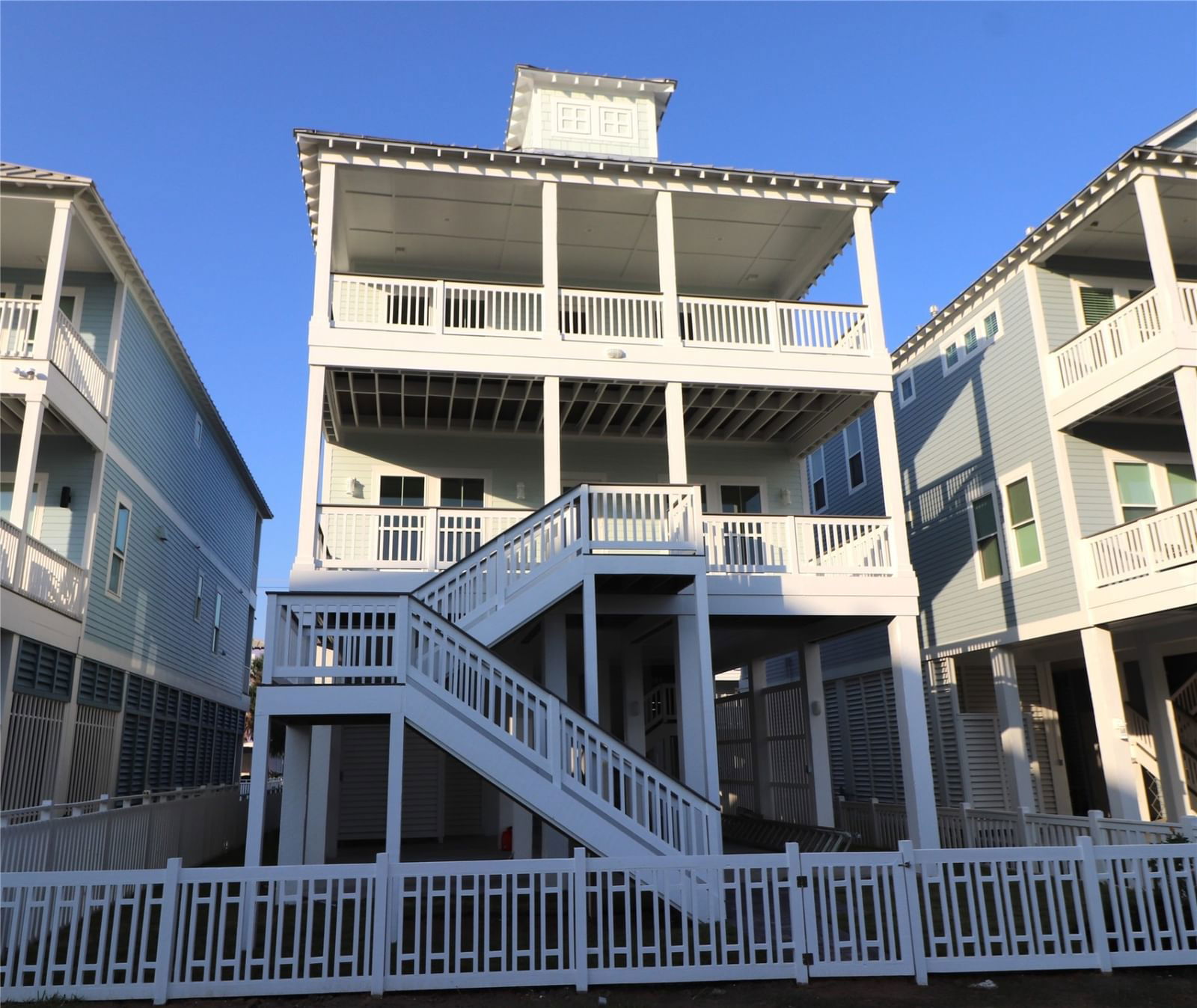 Real estate property located at 3835 Periwinkle, Galveston, Beachside Village Sec 4, Galveston, TX, US