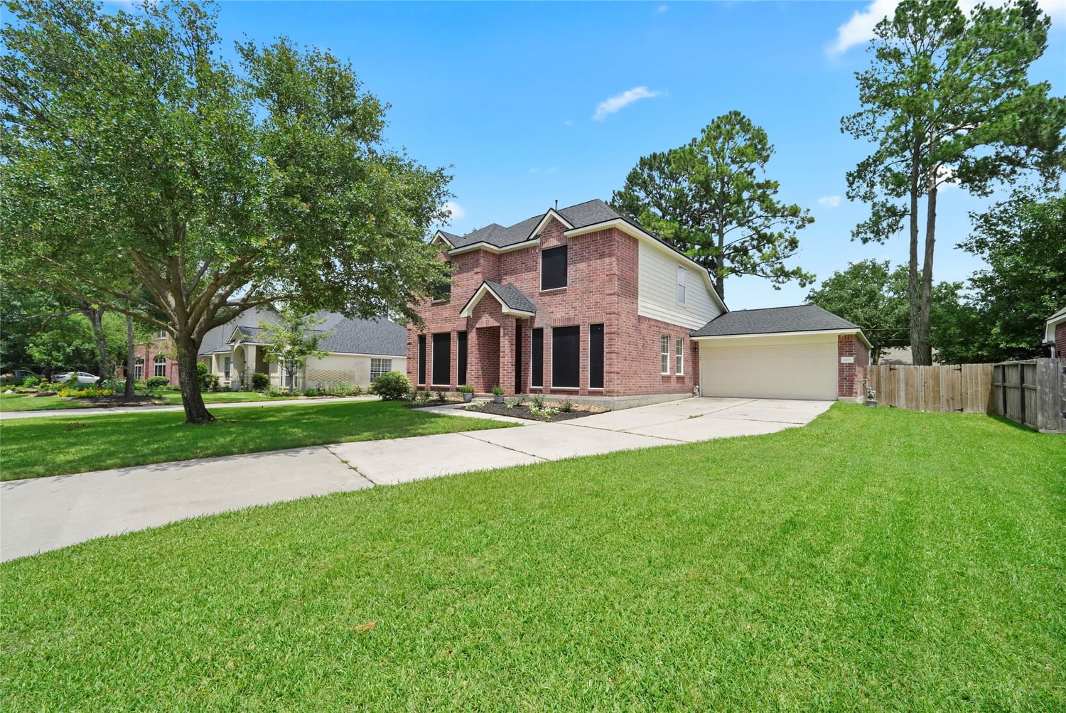 Real estate property located at 24026 Doverwick, Harris, Wimbledon Country, Tomball, TX, US