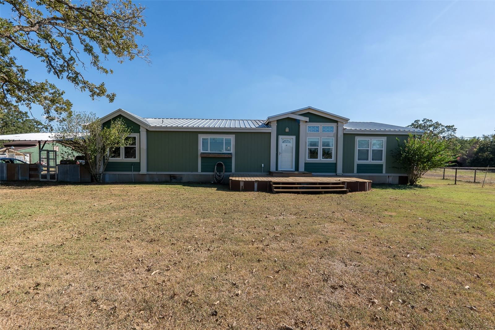 Real estate property located at 10247 Olsen, Madison, N/A, North Zulch, TX, US