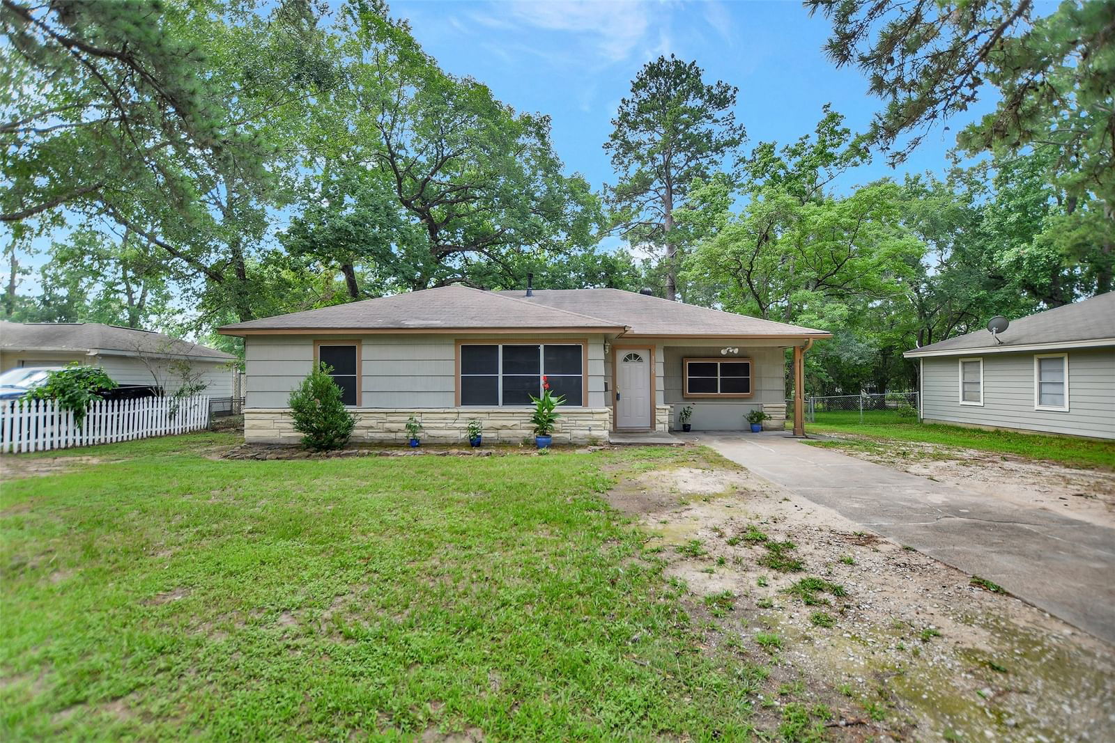 Real estate property located at 1105 Thomas, Montgomery, Lawndale Park, Conroe, TX, US