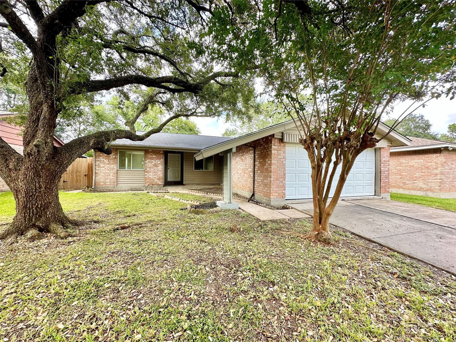 Real estate property located at 16726 Tibet, Harris, Forest Bend Sec 06, Friendswood, TX, US