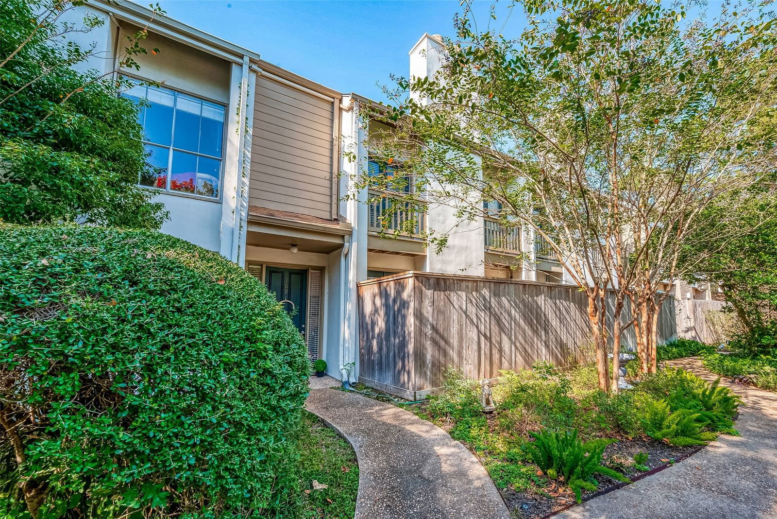 Real estate property located at 2100 Tanglewilde #189, Harris, Oaks Woodlake Condo, Houston, TX, US