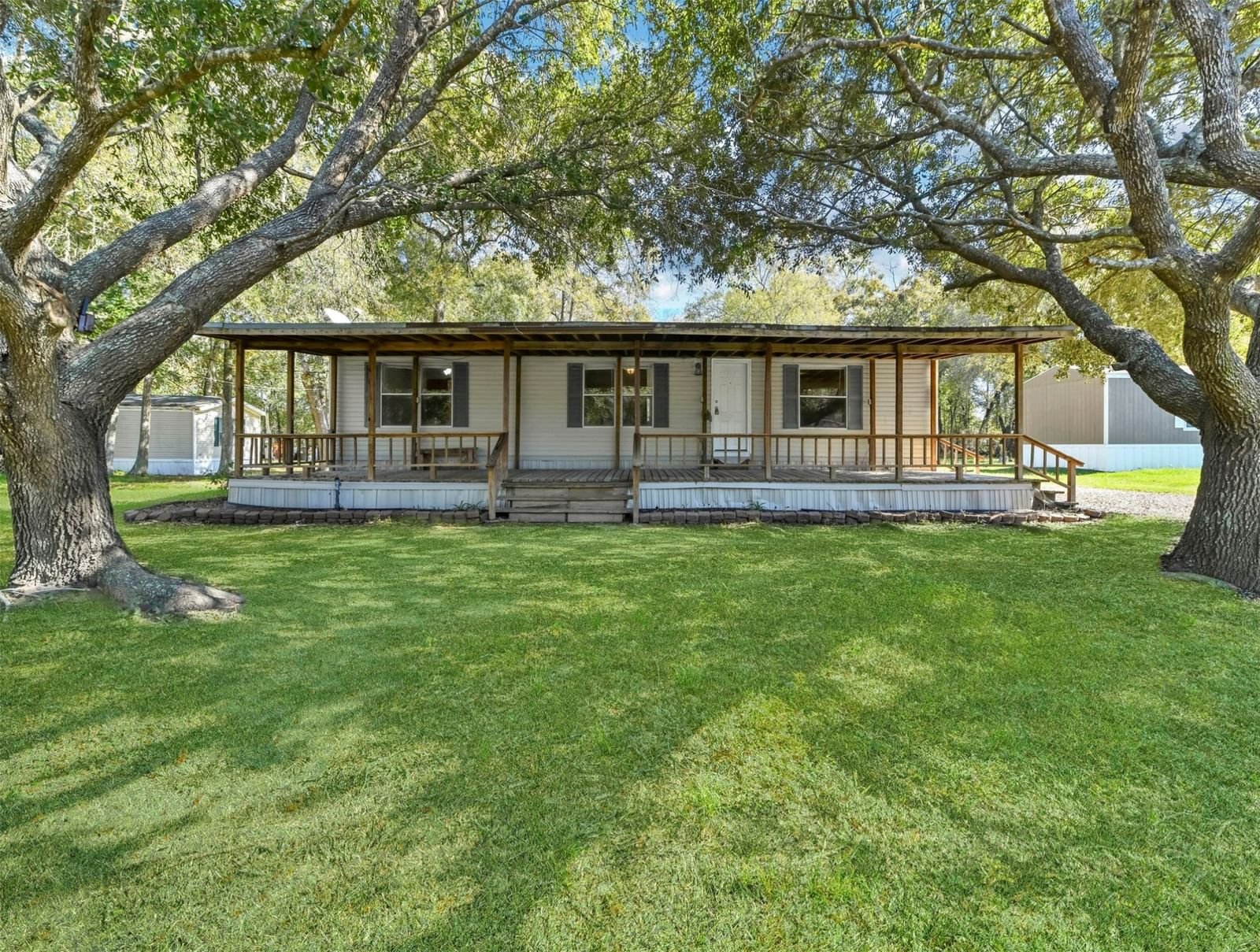 Real estate property located at 13214 Indian Ridge, Chambers, Indian Ridge Sub, Old River-Winfree, TX, US