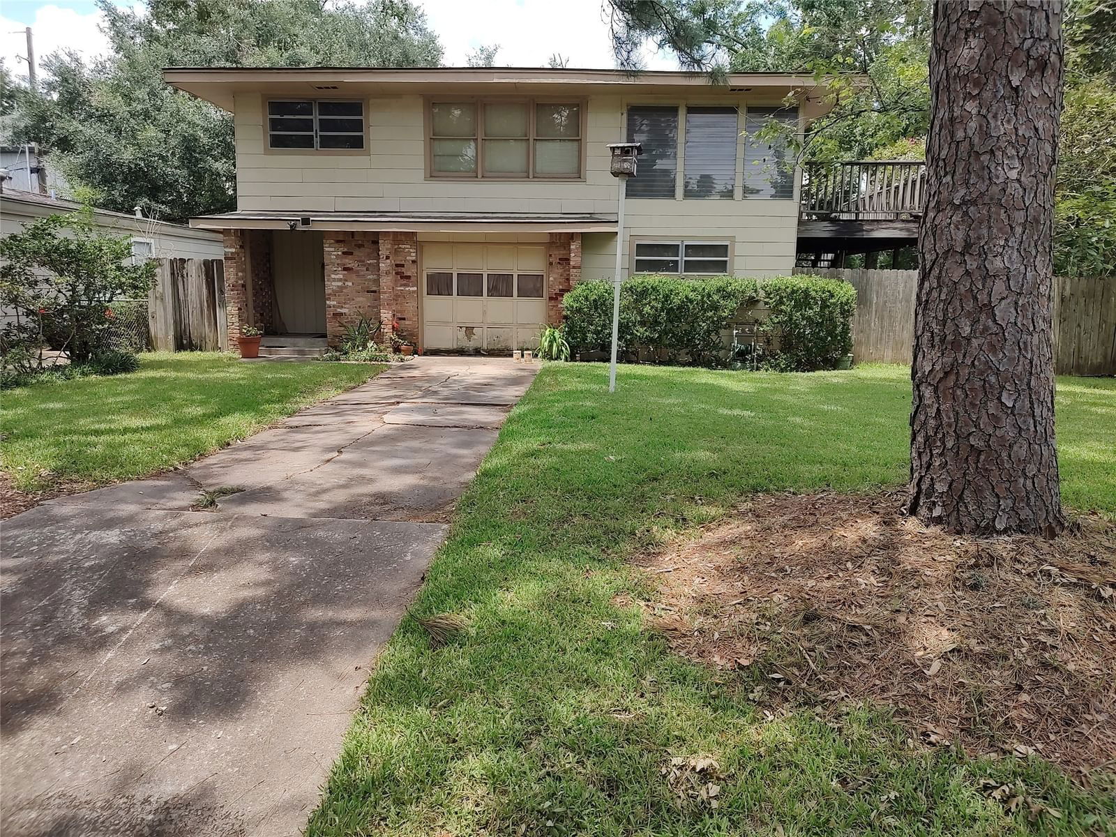 Real estate property located at 4300 Verone, Harris, Southdale, Bellaire, TX, US