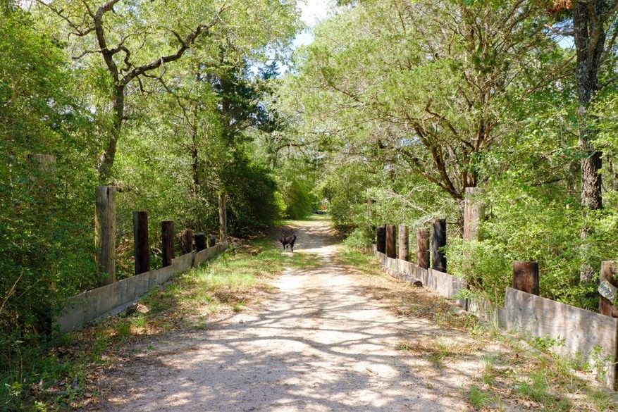 Real estate property located at 1443 Makinson, Fayette, West Point, TX, US