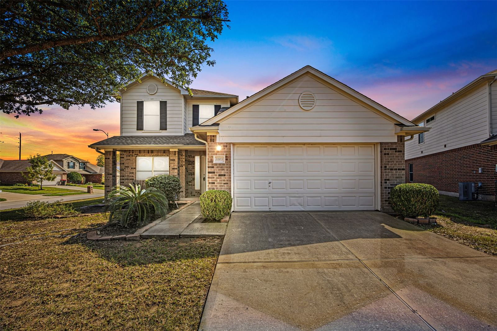 Real estate property located at 11803 Piney Way, Harris, Pinecrest Forest Sec 11, Tomball, TX, US