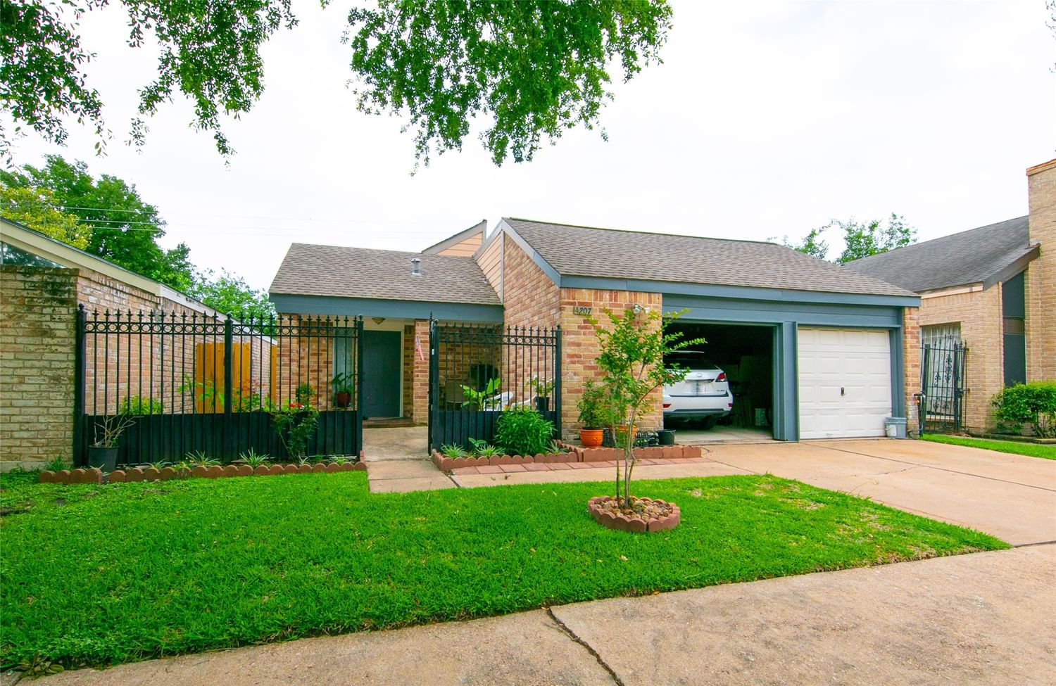 Real estate property located at 4207 Wildacres, Harris, Brays Village Sec 5, Houston, TX, US