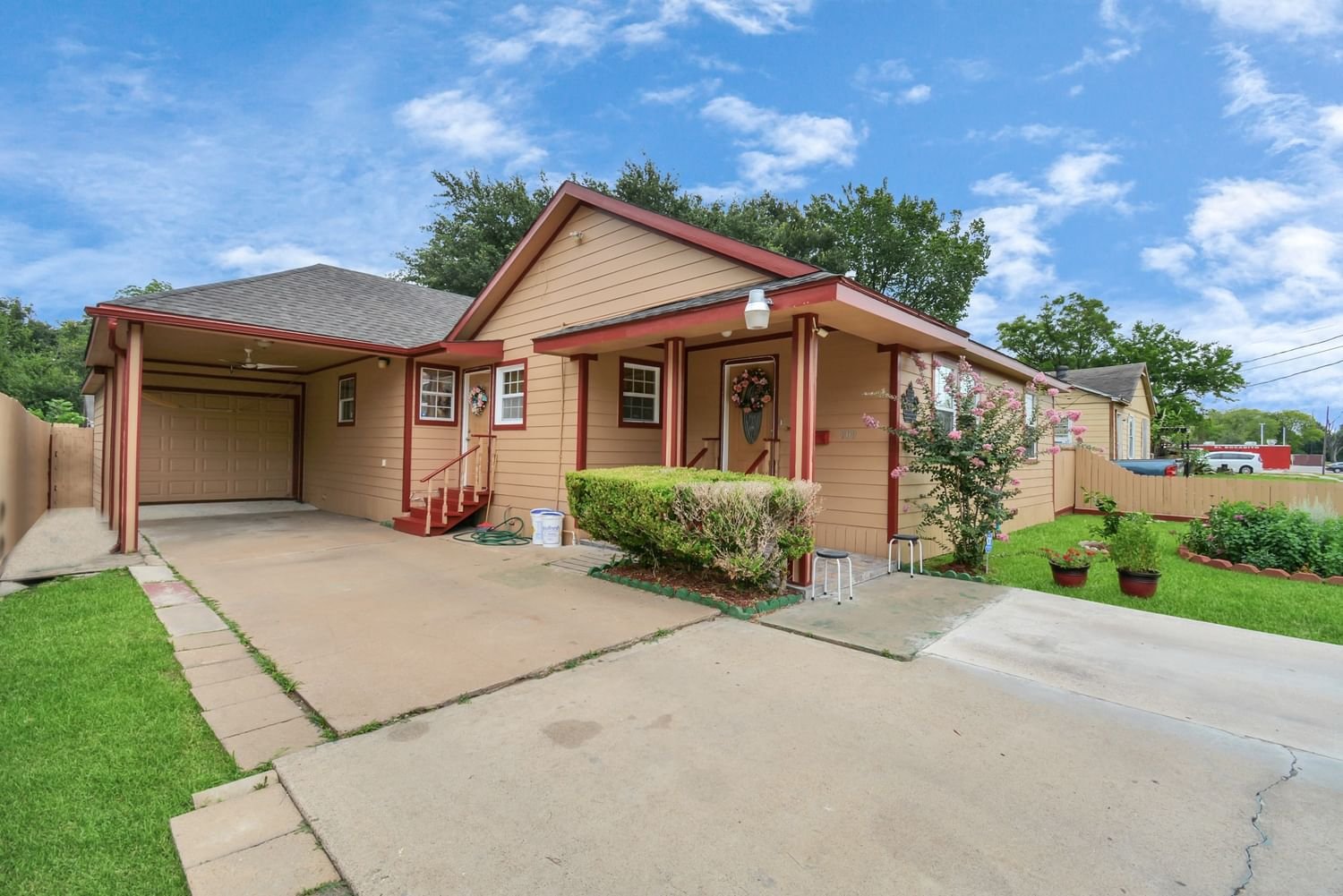 Real estate property located at 909 Whitaker, Harris, Breezy Side Sec 01, Pasadena, TX, US