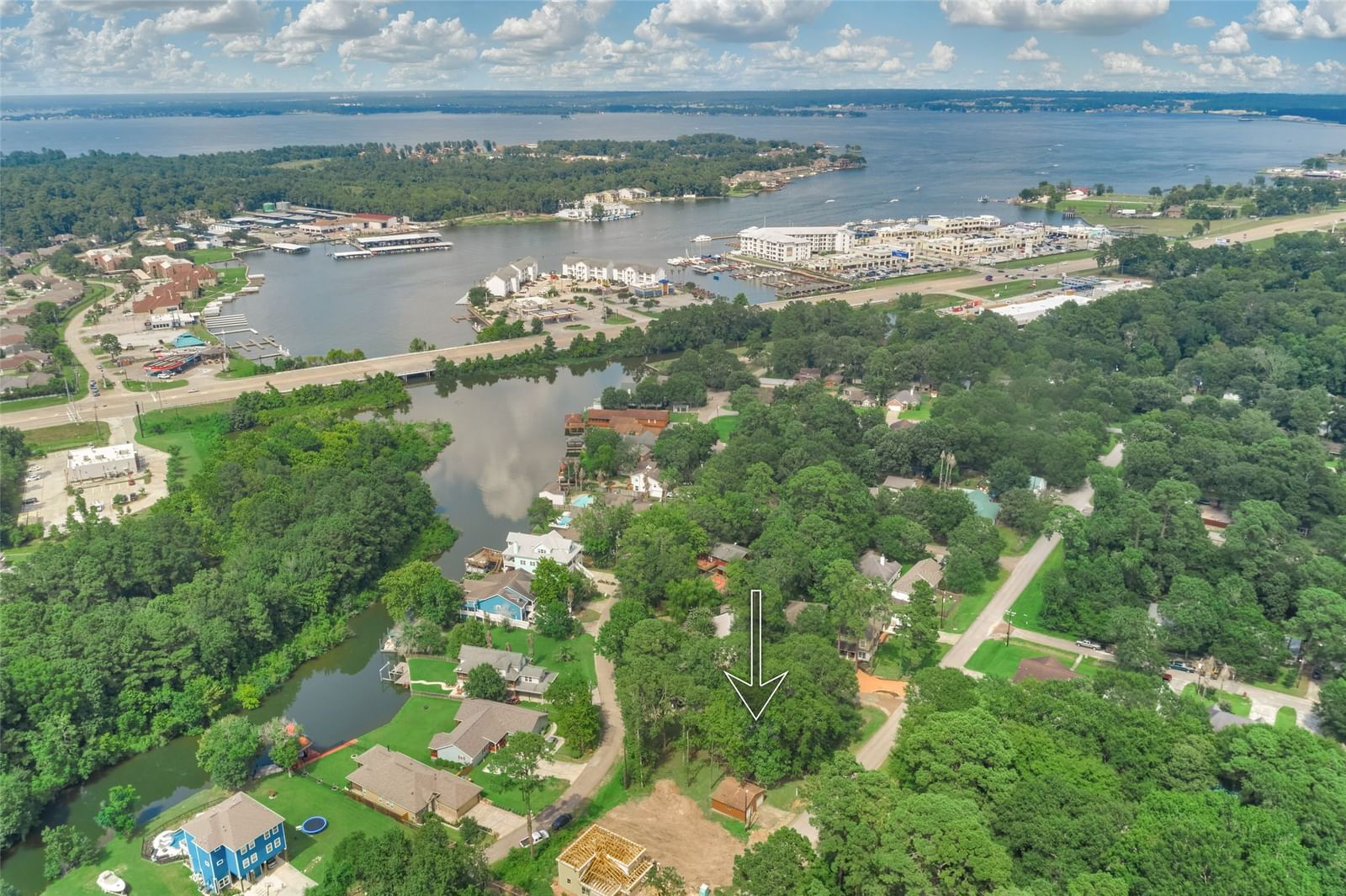 Real estate property located at 903 Commanche, Montgomery, Lake Conroe Forest, Conroe, TX, US