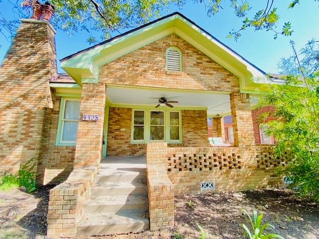 Real estate property located at 4425 Leeland, Harris, Eastwood Add, Houston, TX, US