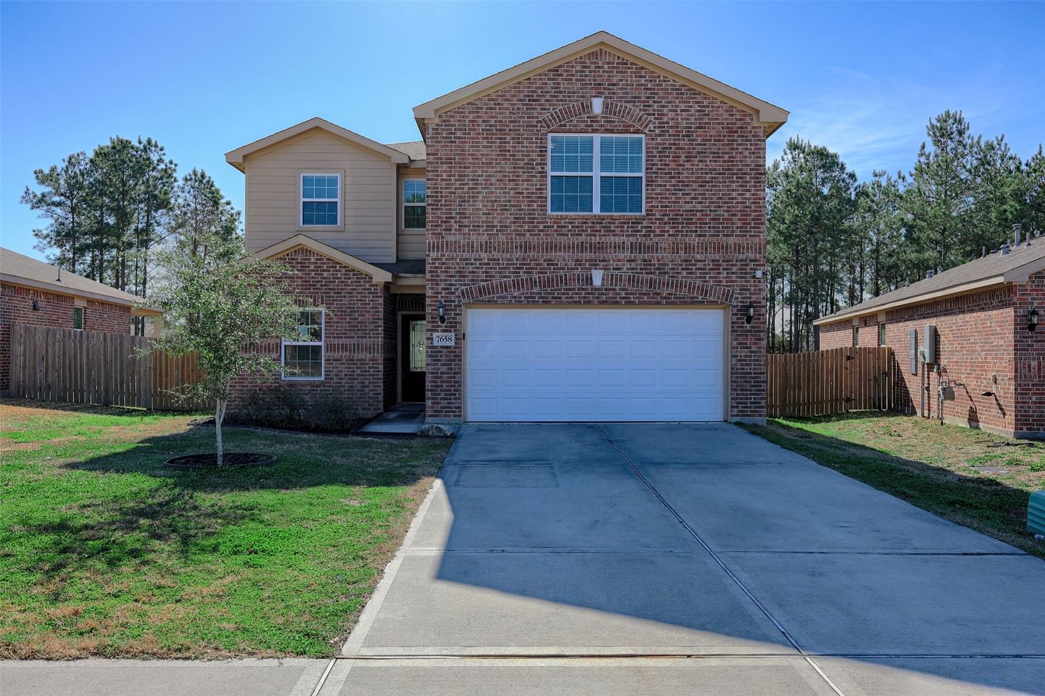 Real estate property located at 7658 Dragon Pearls, Montgomery, Chase Run 03, Conroe, TX, US