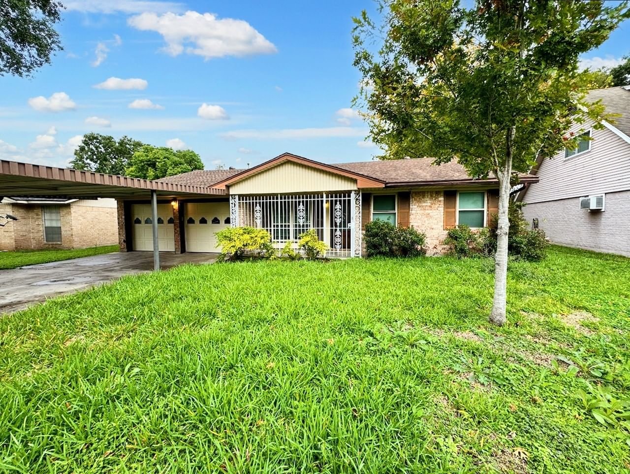 Real estate property located at 5602 Hialeah Dr, Harris, Oak Forest, Houston, TX, US