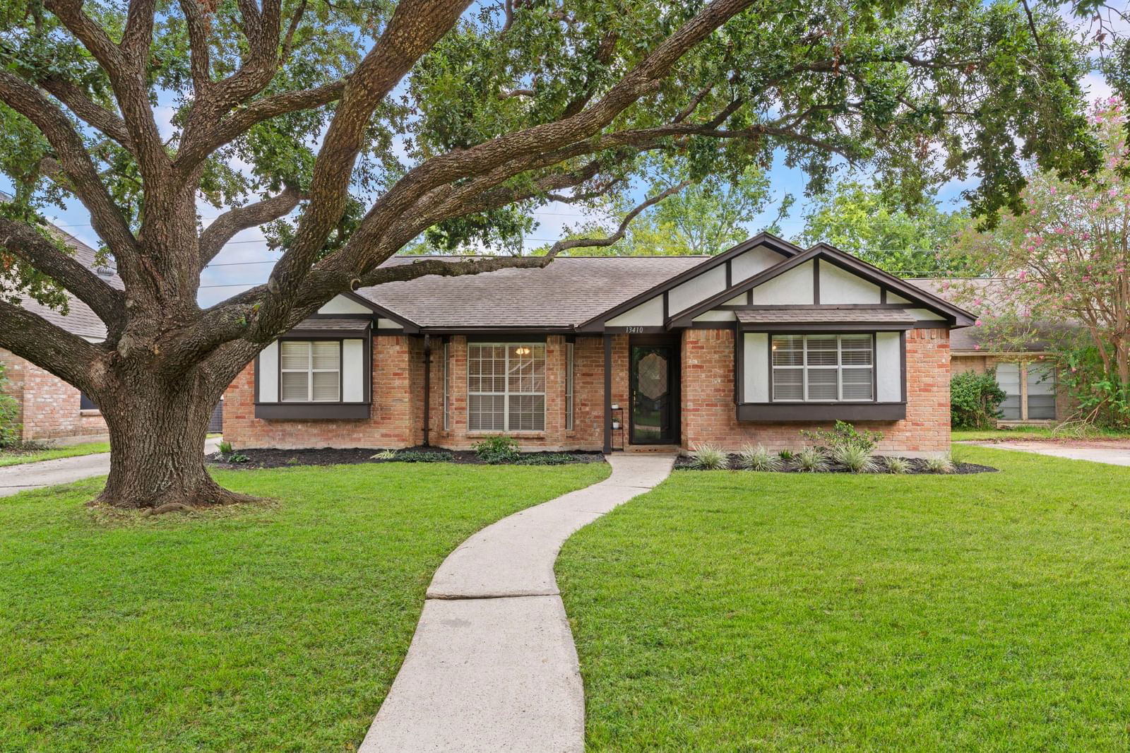 Real estate property located at 13410 Meisterwood, Harris, Meisterwood R/P, Houston, TX, US