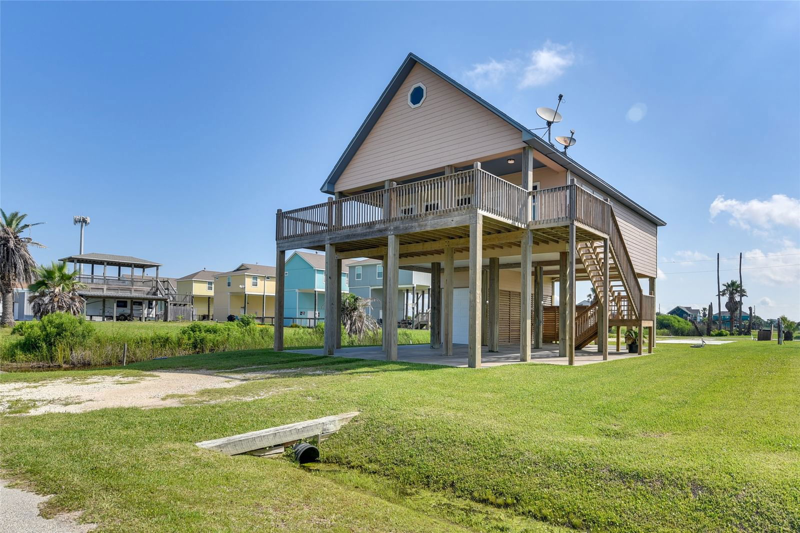 Real estate property located at 932 Tinkle, Galveston, J & S Beach, Bolivar, TX, US