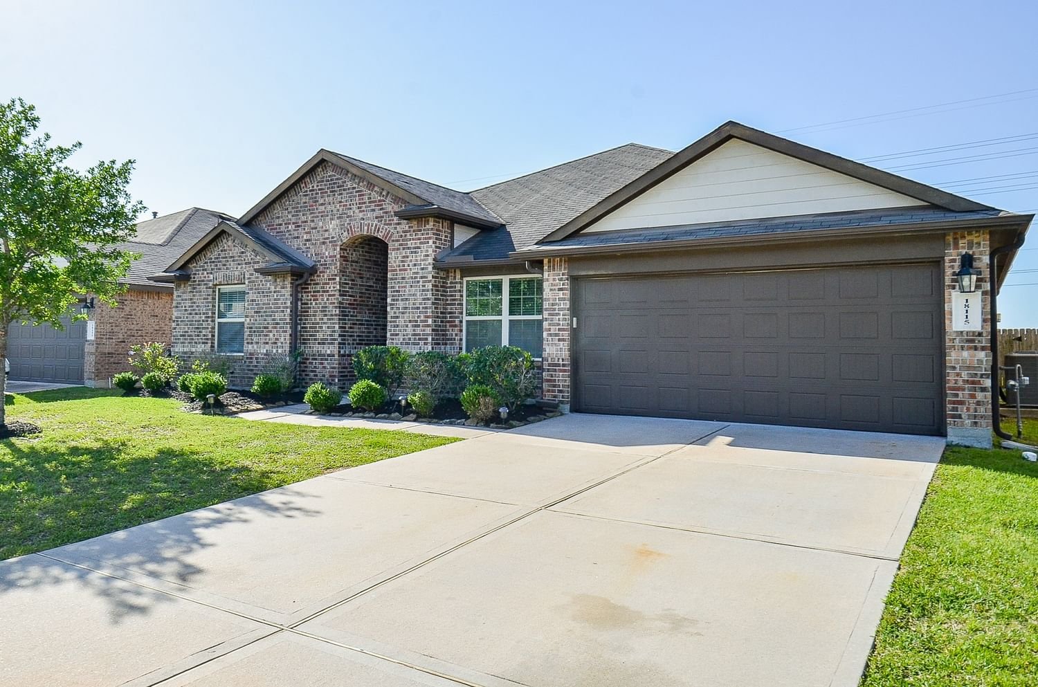 Real estate property located at 18115 Tenasserim Pine, Fort Bend, Mission Trace Sec 3, Richmond, TX, US