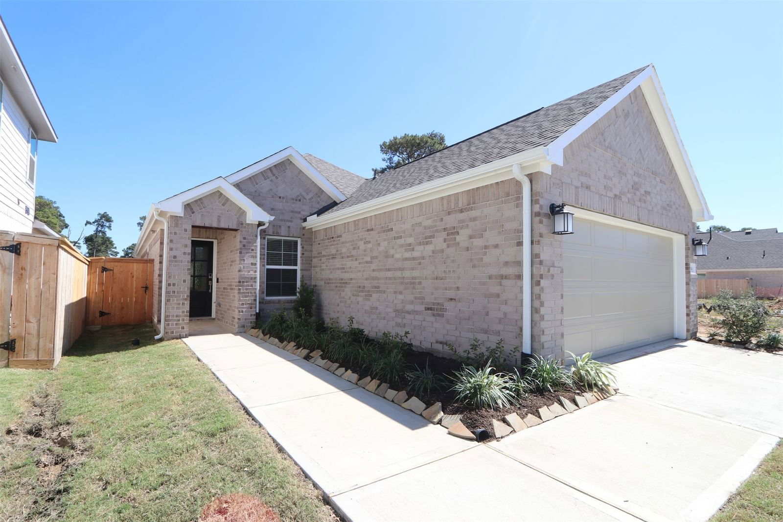 Real estate property located at 21914 Burgos Plaza, Harris, Sorella, Tomball, TX, US