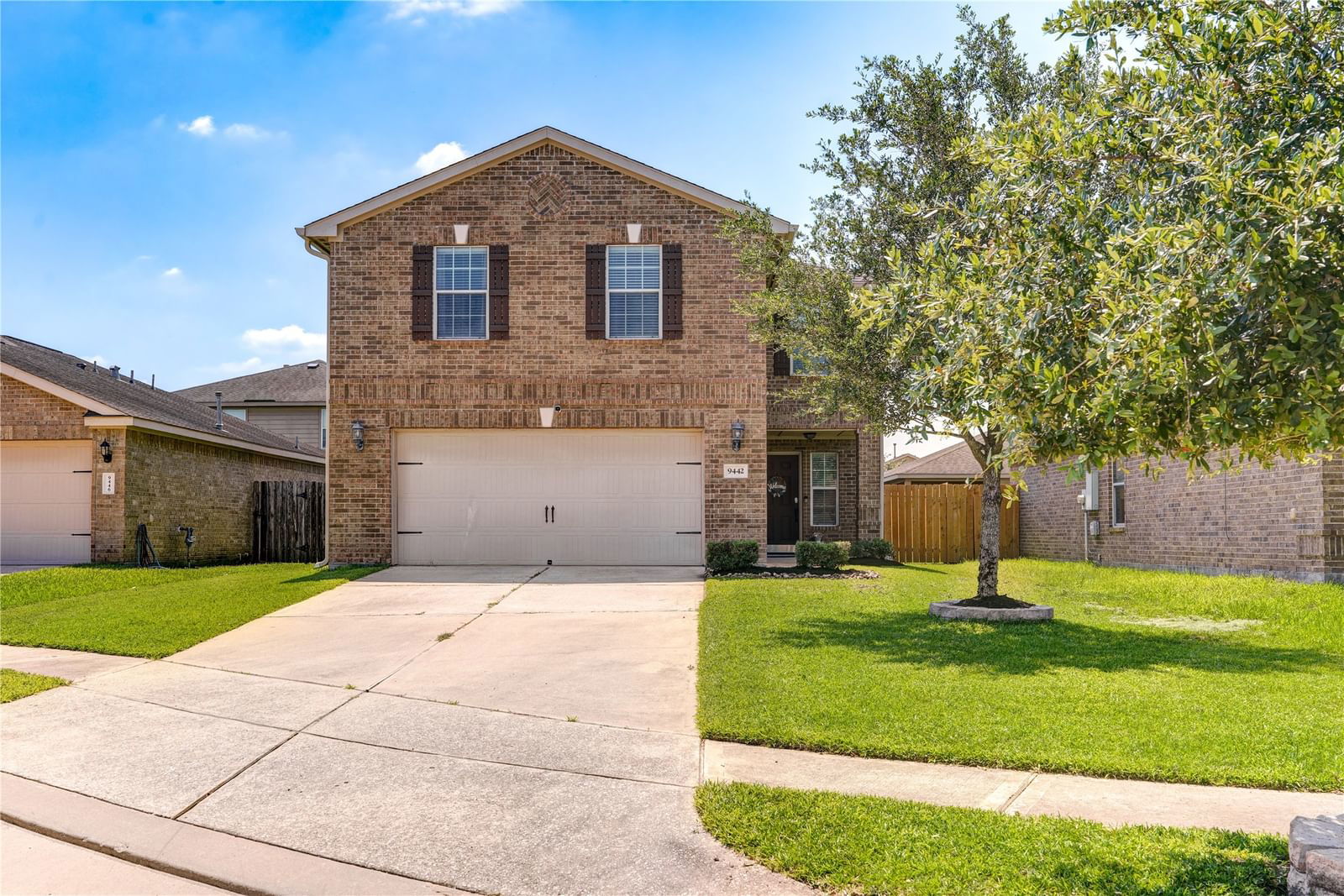 Real estate property located at 9442 Sapphire Creek, Brazoria, Sterling Lakes, Rosharon, TX, US