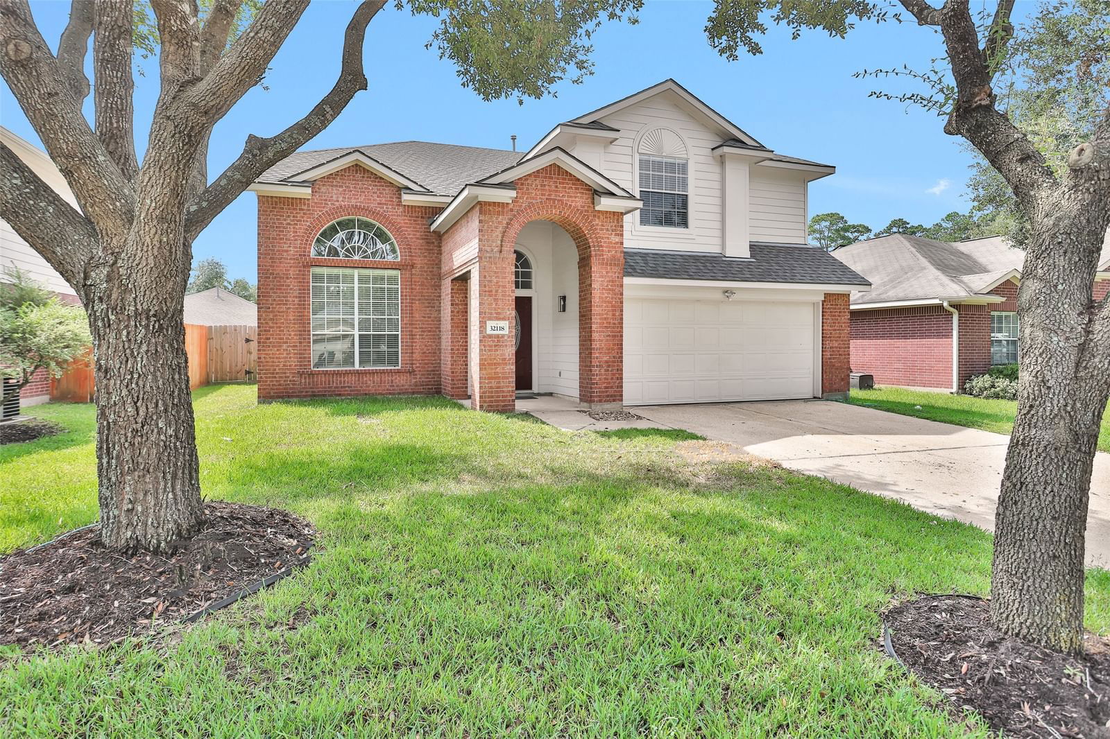 Real estate property located at 32118 Willow Creek, Montgomery, Imperial Oaks Park 05, Conroe, TX, US