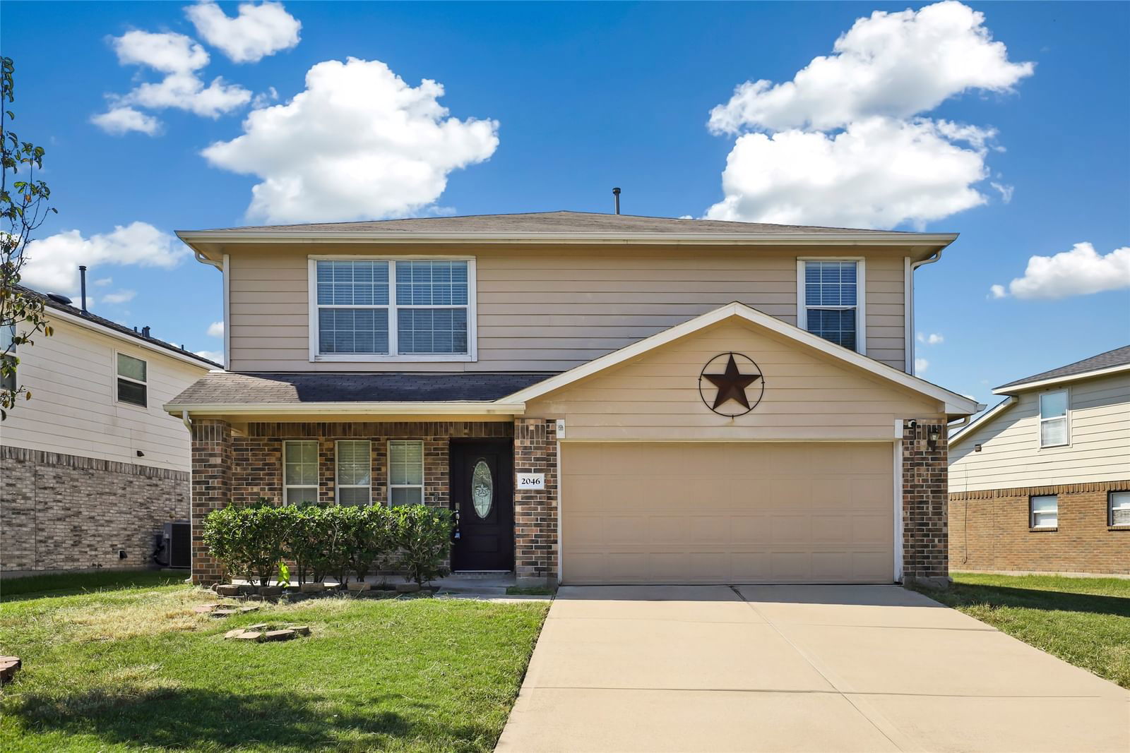 Real estate property located at 2046 Diamond Crest, Fort Bend, Meadow Crest, Houston, TX, US