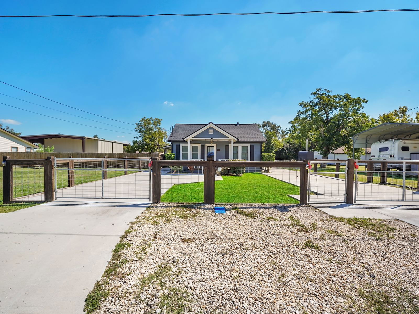 Real estate property located at 307 5th, Harris, Highlands Townsite, Highlands, TX, US