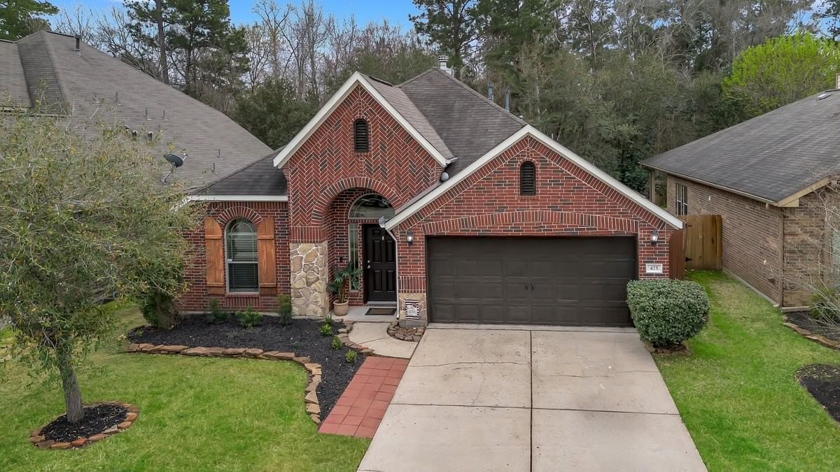 Real estate property located at 475 Oak Chase, Montgomery, Woodhaven Forest 01, Conroe, TX, US