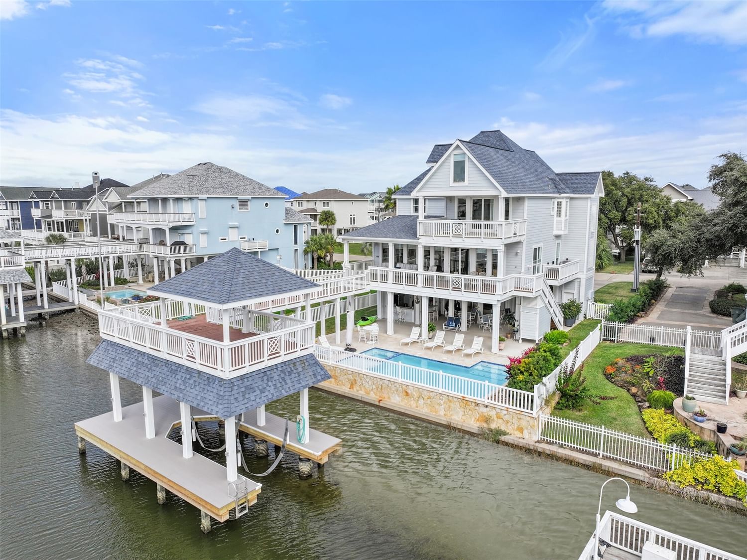 Real estate property located at 3418 Windlass, Galveston, Laffites Cove, Galveston, TX, US