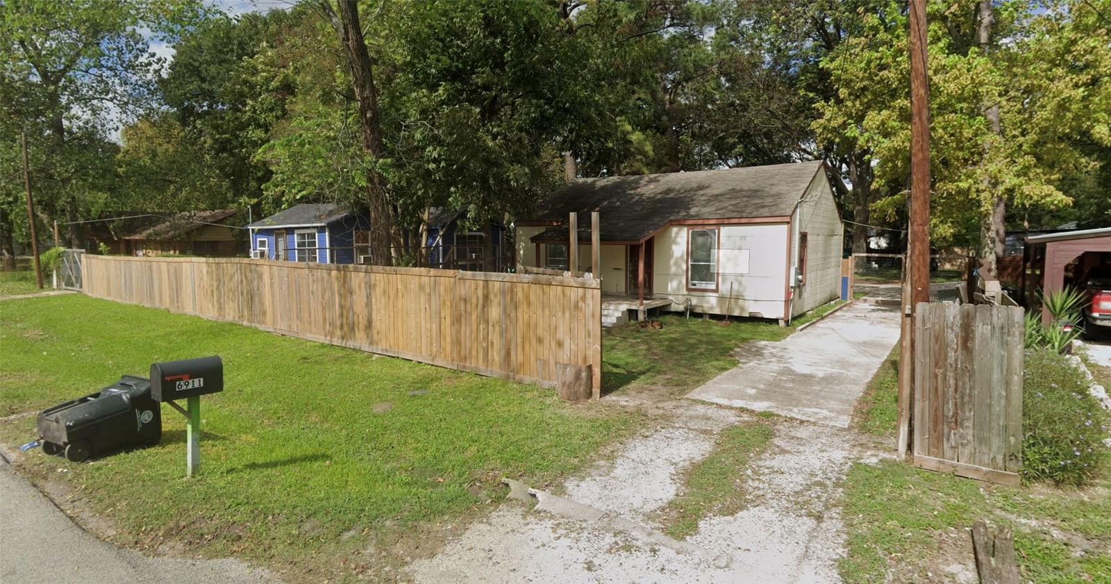 Real estate property located at 6911 Finch, Harris, Pelham Place Sec 01, Houston, TX, US
