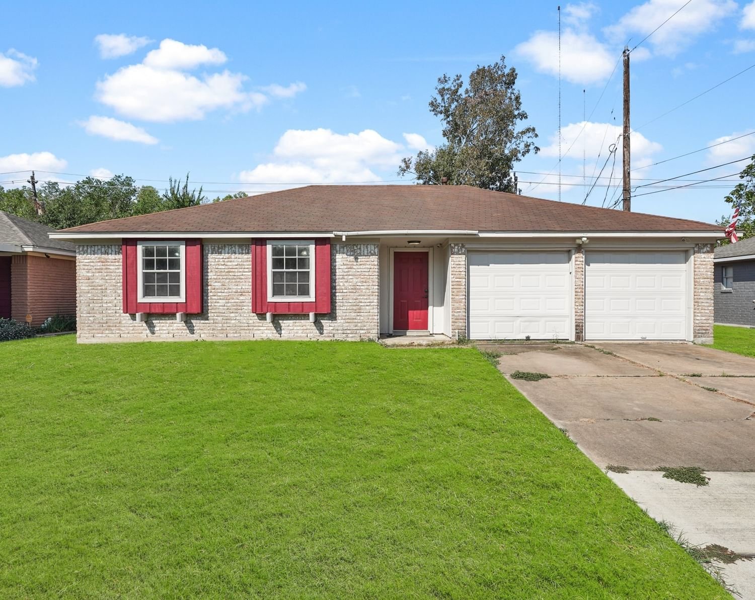 Real estate property located at 5327 Crestmont, Harris, Baytown, TX, US