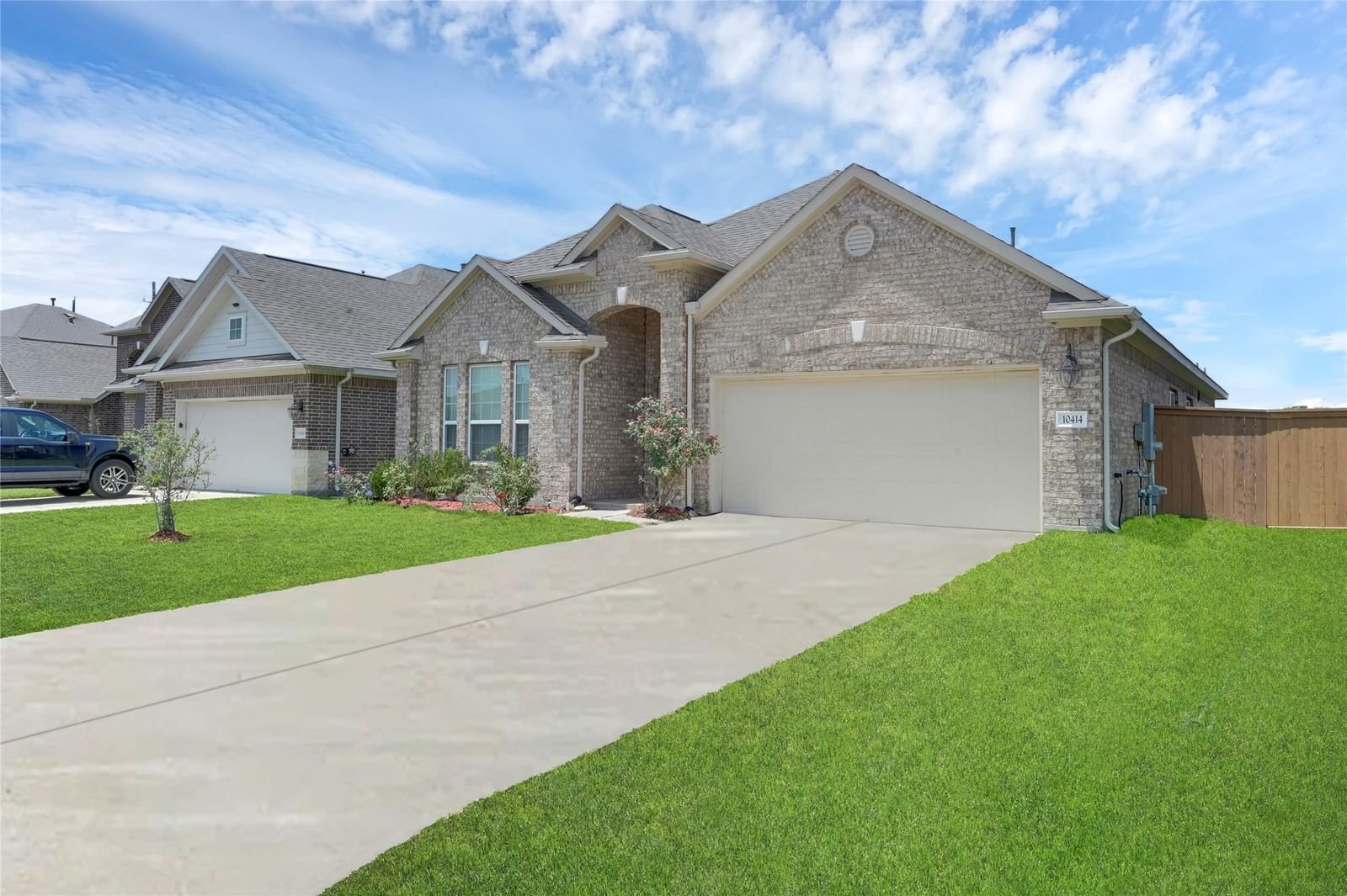 Real estate property located at 10414 Matterhorn, Brazoria, Sierra Vista Sec 2, Rosharon, TX, US