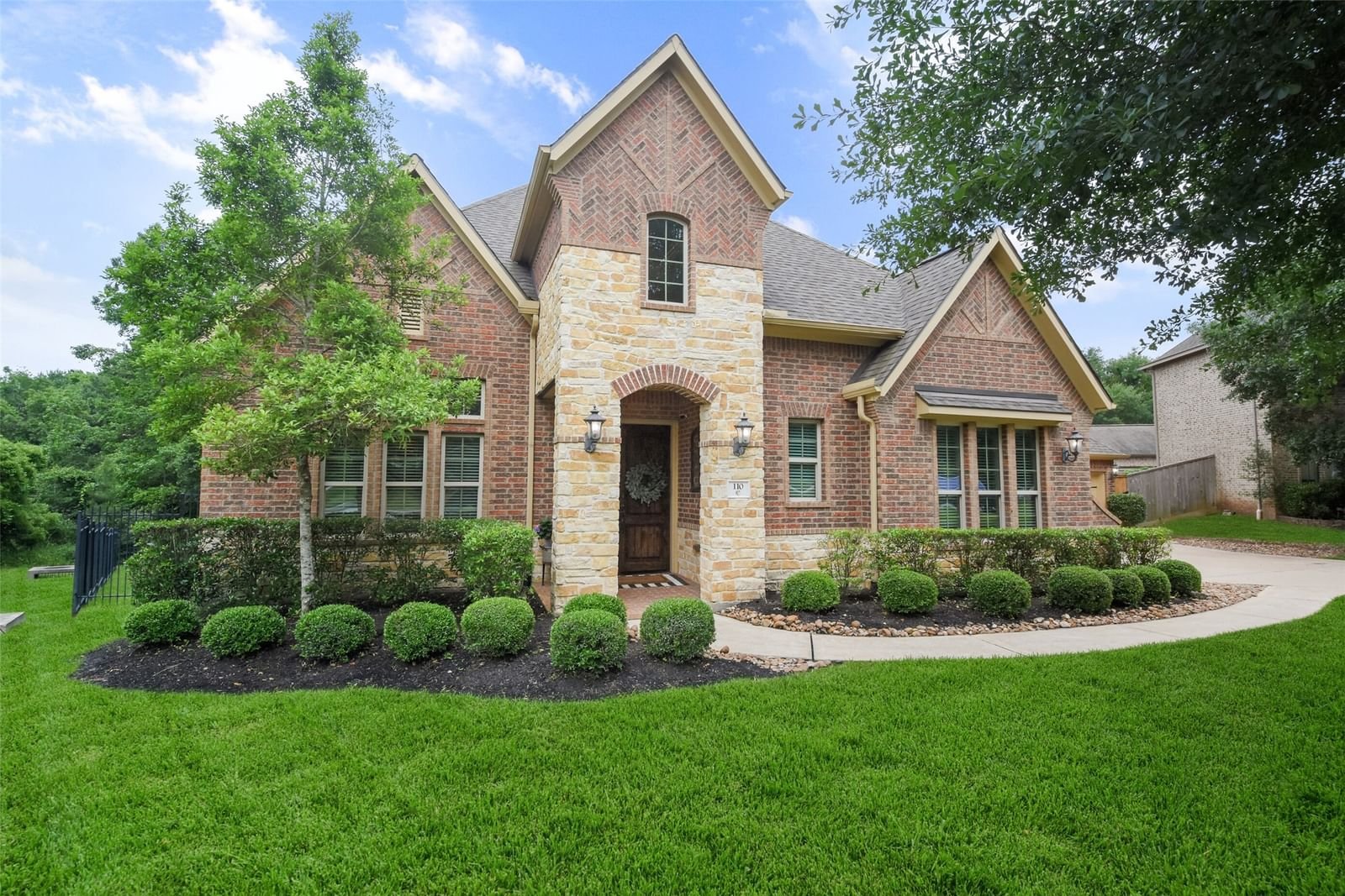 Real estate property located at 110 Pickerel, Montgomery, Woodforest 04, Montgomery, TX, US