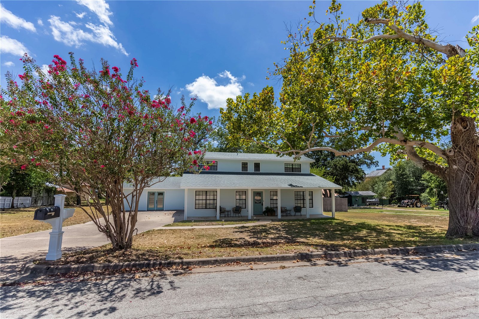 Real estate property located at 221 Masonic St, Austin, Bellville, TX, US