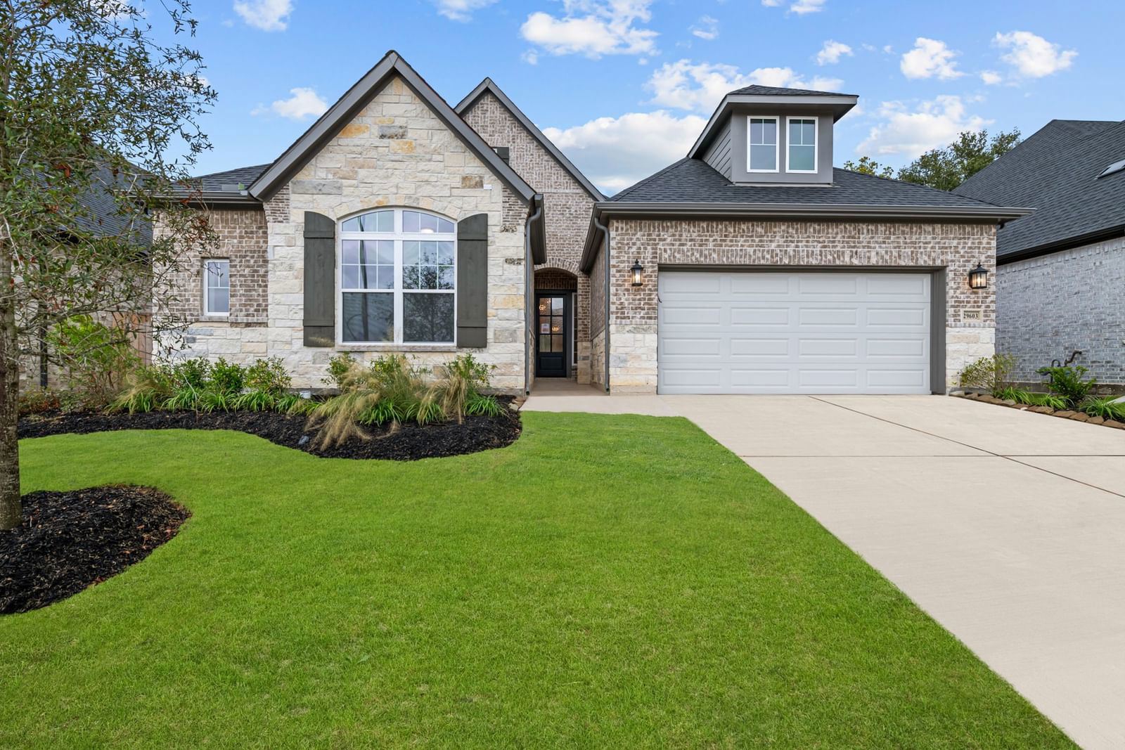 Real estate property located at 29603 Cedar Elm, Harris, Pine Trails, Tomball, TX, US