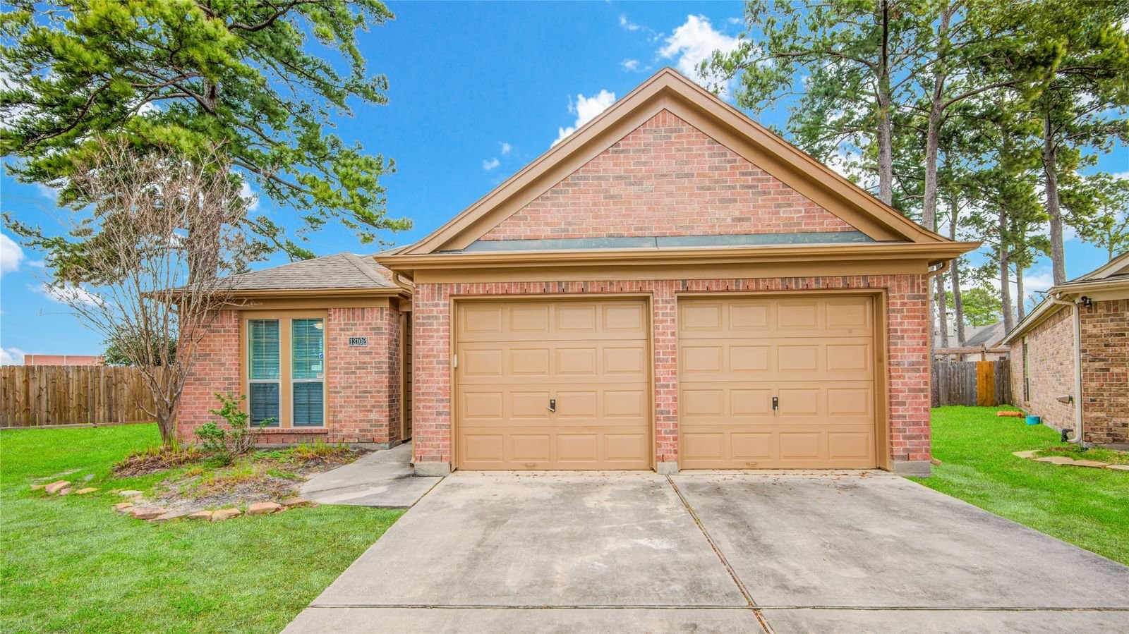 Real estate property located at 13102 Royal Bend, Harris, Northpointe, Tomball, TX, US