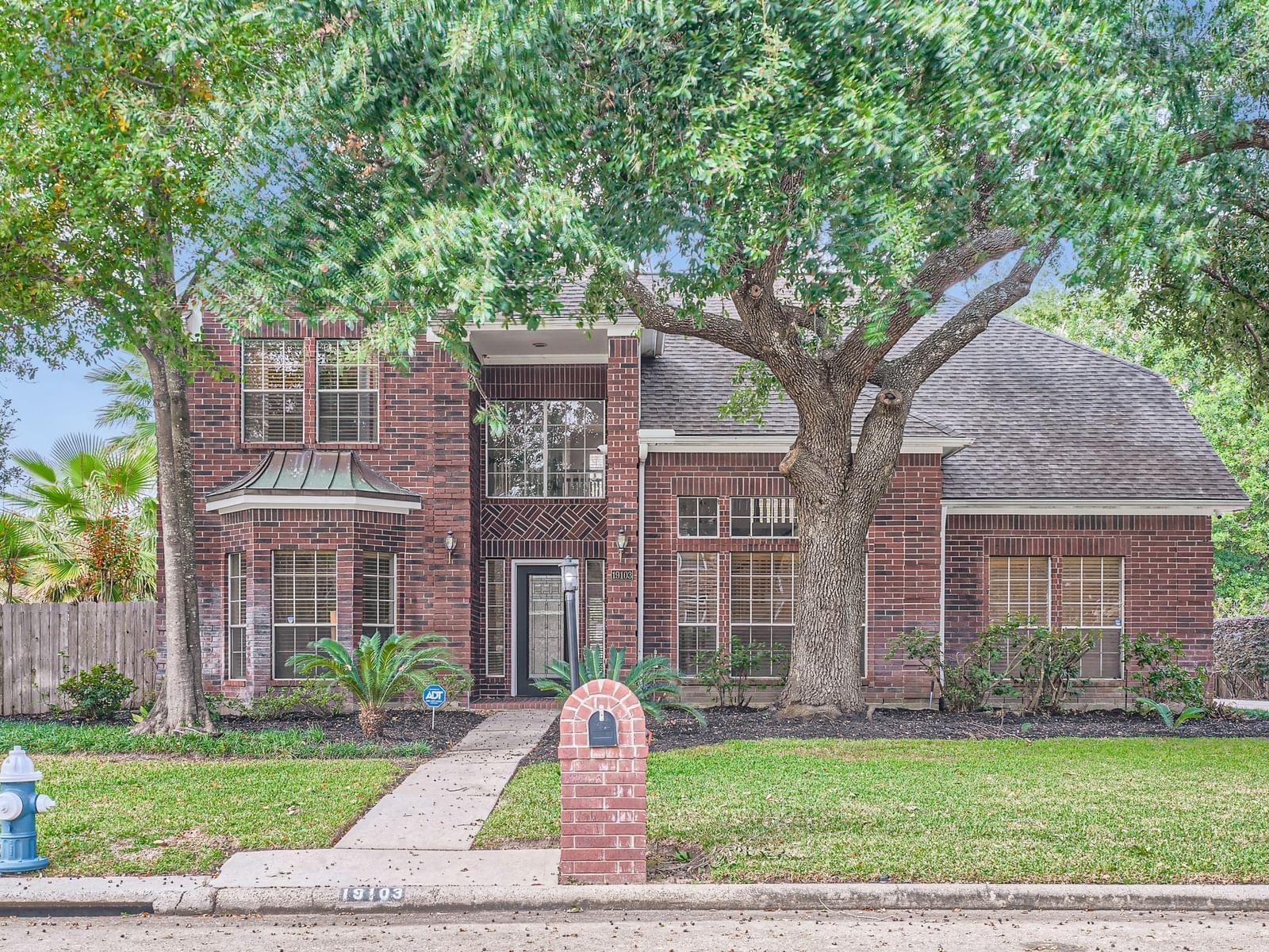 Real estate property located at 19103 Dianeshire, Harris, Spring, TX, US