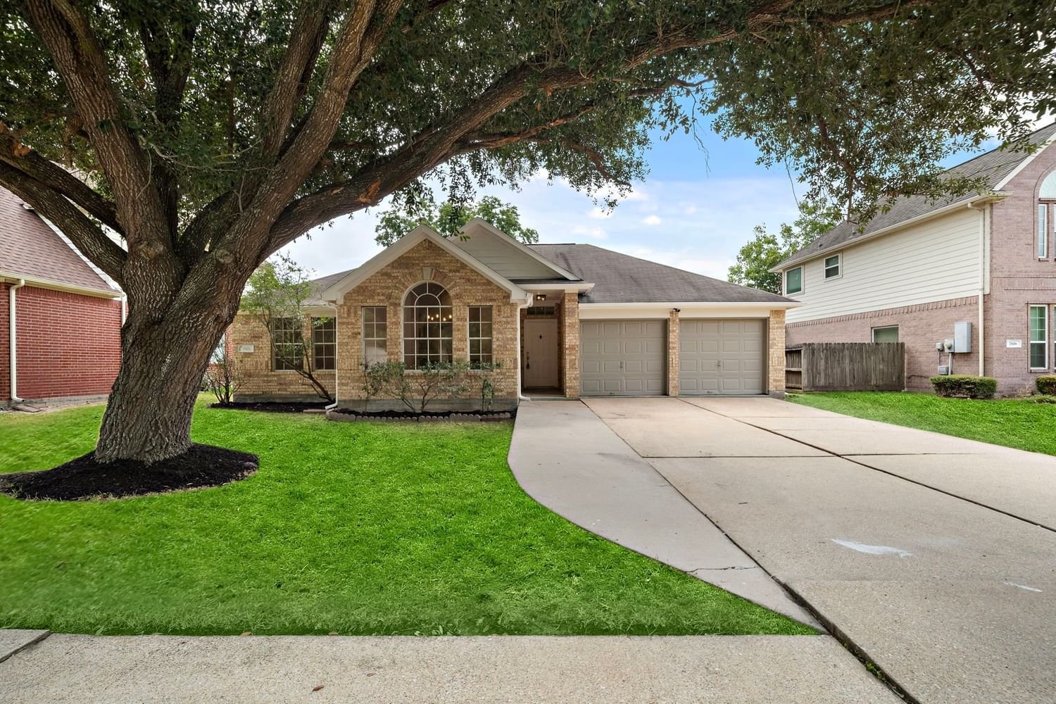 Real estate property located at 7822 Bighorn, Harris, Baytown, TX, US