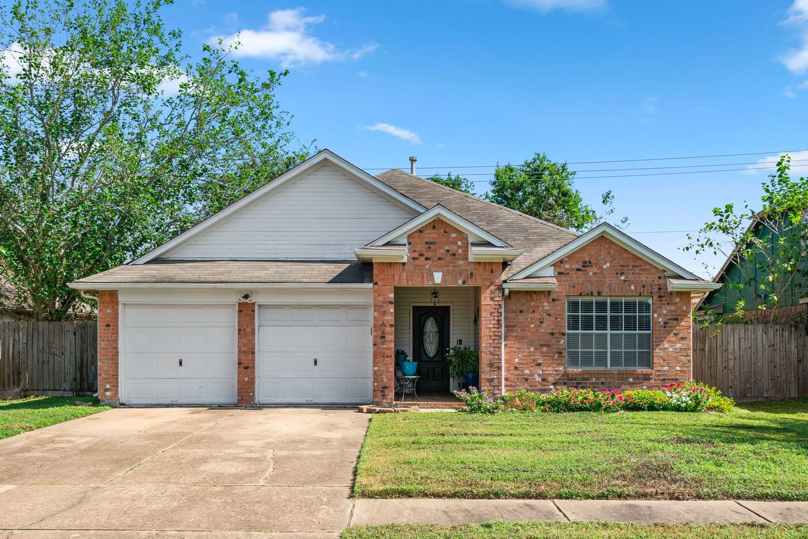 Real estate property located at 7642 Chasecreek, Fort Bend, Southwest Crossing Sec 1, Houston, TX, US