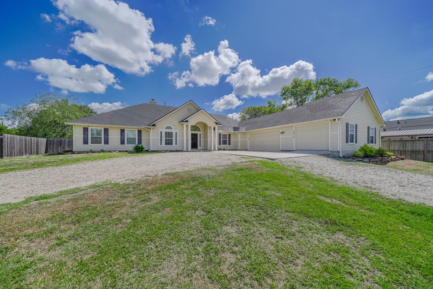 Real estate property located at 12515 Boxwood, Brazoria, Clear Creek Manor Sec 3, Brookside, TX, US