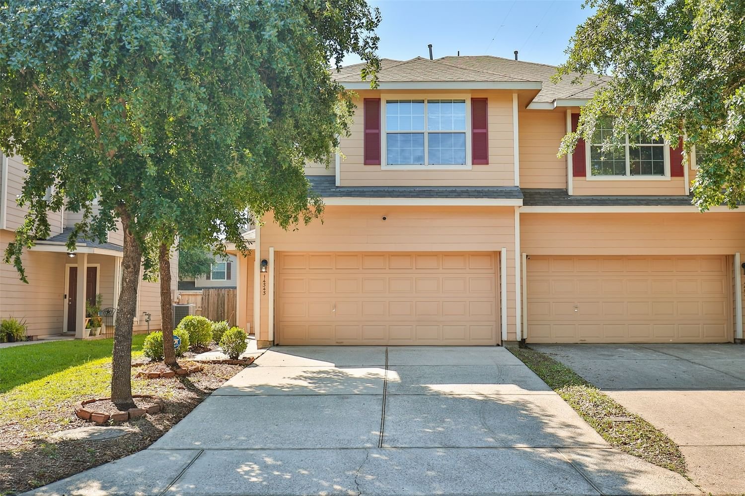 Real estate property located at 14343 Mooreview, Harris, Villas/Northpark Sec 02, Houston, TX, US