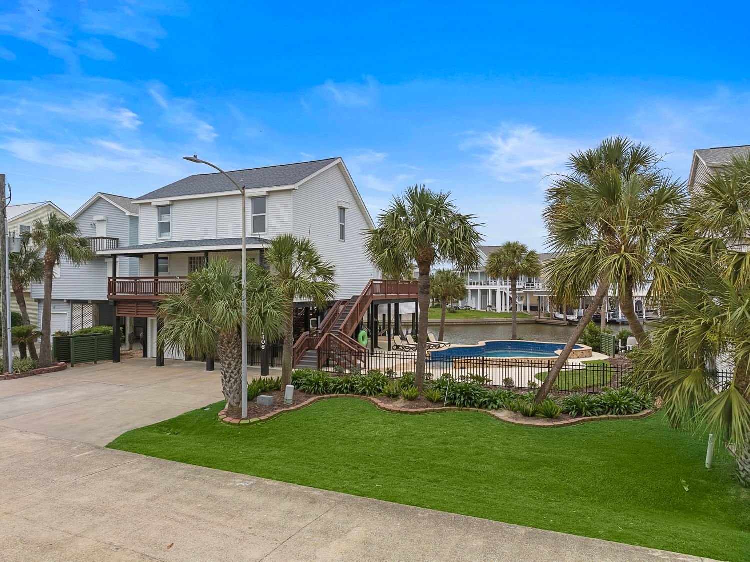 Real estate property located at 22406 Isle View, Galveston, Isla Del Sol, Galveston, TX, US